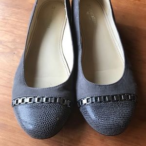 Comfortable Naturalizer Work Flats